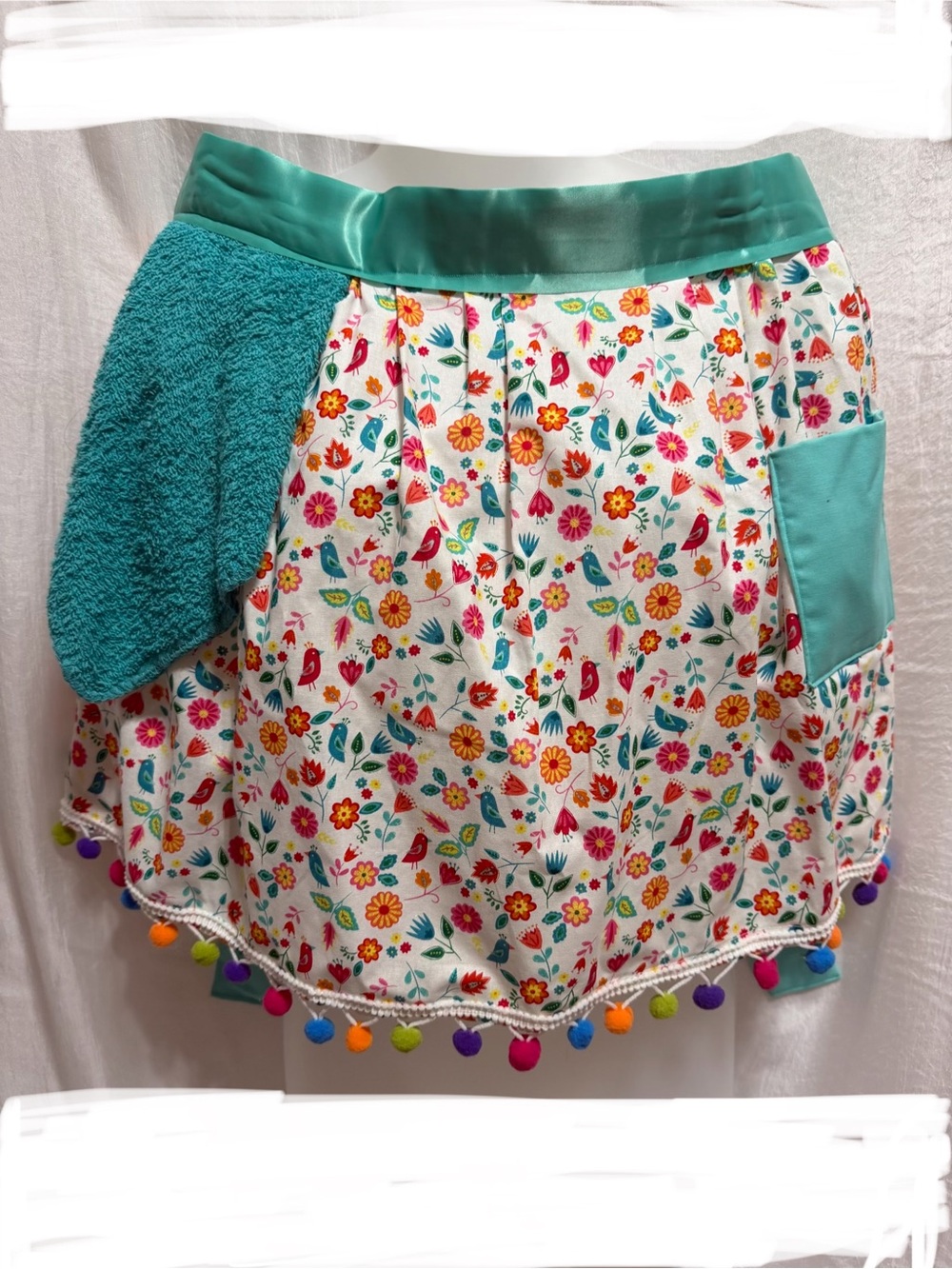Vintage Retro inspired handmade apron with dishtowel and pocket